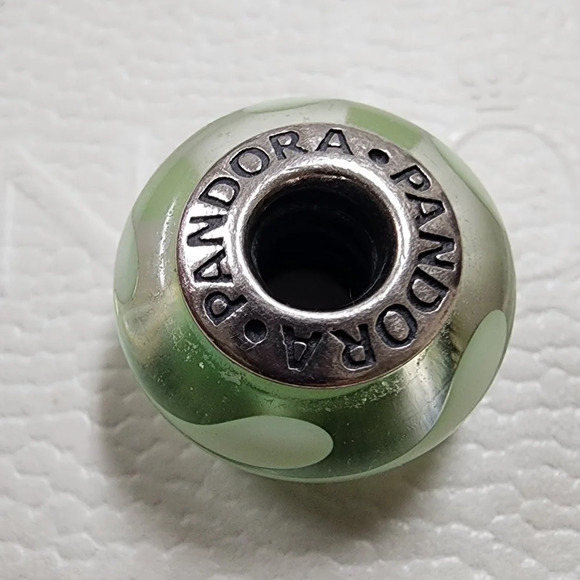 Pandora Green Swirl Charm - Picture 4 of 7